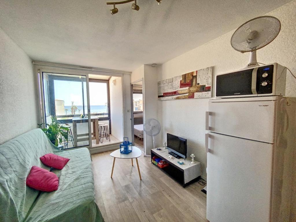 Appartement Le Barcares Avec Vue Sur Mer De Type T2 Location Arrivee A Partir De 15H Depart Maximum A 11H Location Du Samedi Au Samedi Juillet Et Aout Eksteriør bilde